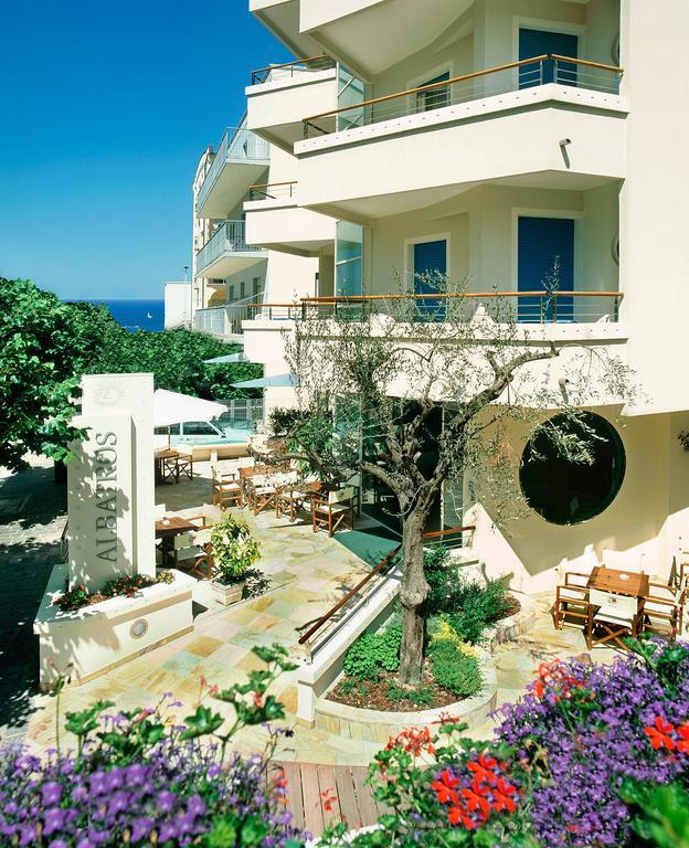 Hotel Albatros Misano Adriatico Exterior foto